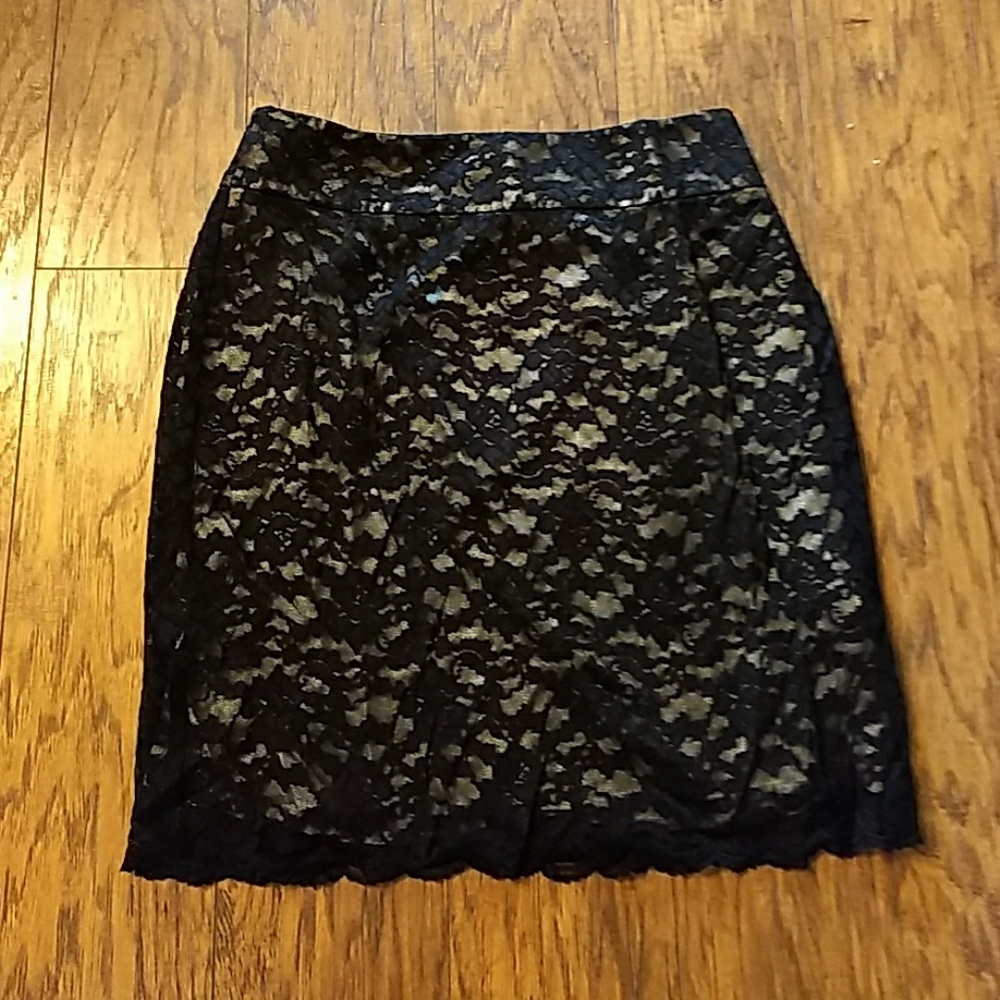 Banana republic lace skirt
